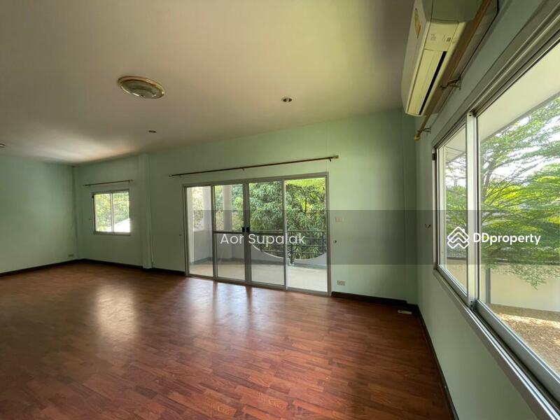 ให้เช่า - House for Rent 4 Bedrooms near BTS Bang Chak, กรุงเทพ
