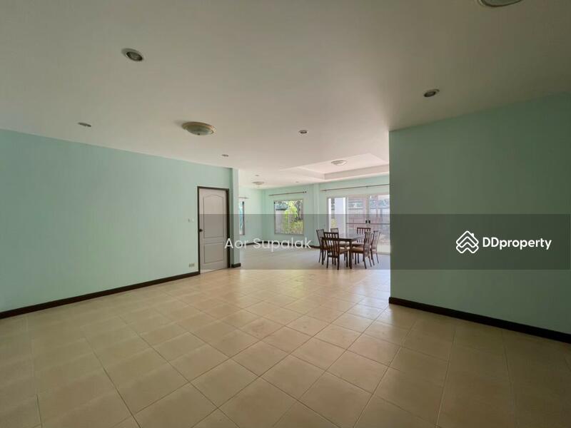 ให้เช่า - House for Rent 4 Bedrooms near BTS Bang Chak, กรุงเทพ