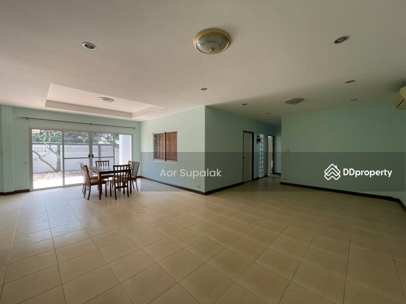 For Rent - House for Rent 4 Bedrooms near BTS Bang Chak, Bangkok