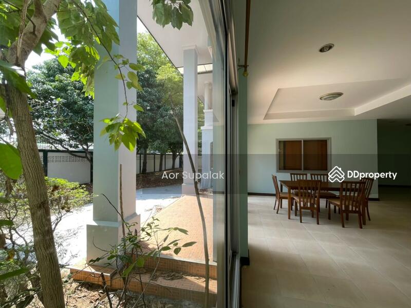 ให้เช่า - House for Rent 4 Bedrooms near BTS Bang Chak, กรุงเทพ