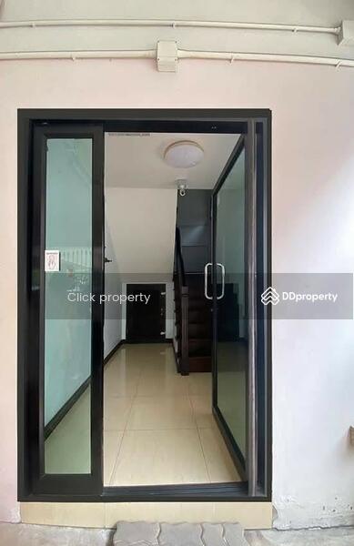 For Rent - บ้านพร้อมพ, Bangkok