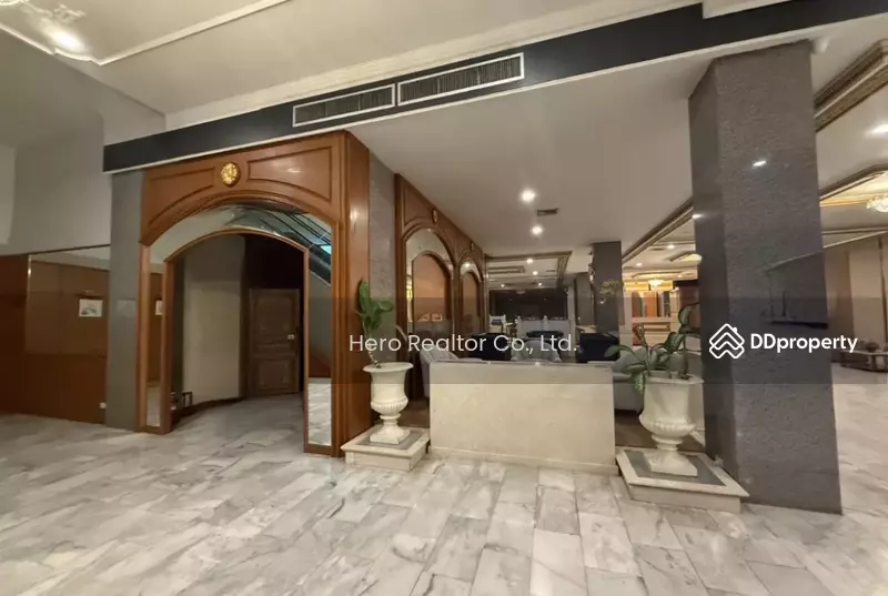 For Rent - For Rent Bangkok Retail Space Sukhumvit Watthana BTS Phrom Phong BRE25114, Bangkok
