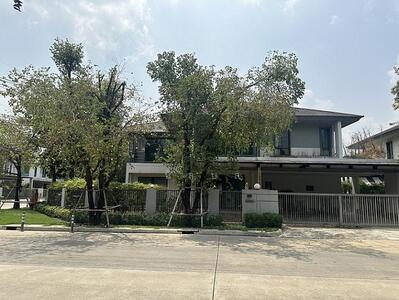 ขาย - Burasiri Watcharapol : บุราสิริ วัชรพล, กรุงเทพ