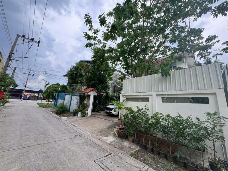 For Sale - บ้านเดี่ยว 2 ชั้น 55 ตร.ว. บ้านเดี่ยว ซอยประชาอุทิศ90 ถนนประชาอุทิศ พระสมุทรเจดีย์ สมุทรปราการ, Samut Prakan