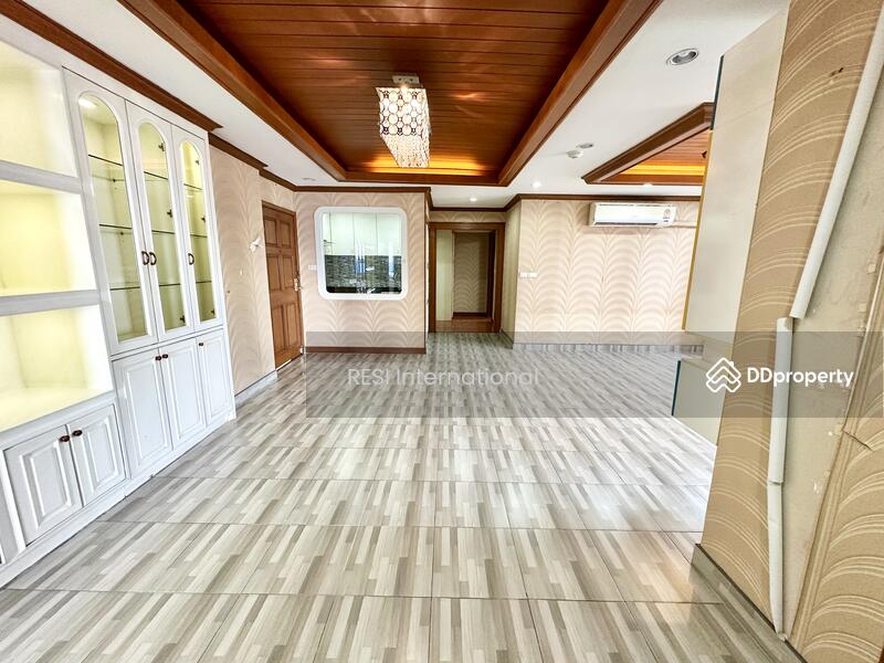 For Sale - Siphaya River View Condominium, Bangkok