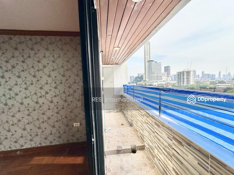 For Sale - Siphaya River View Condominium, Bangkok