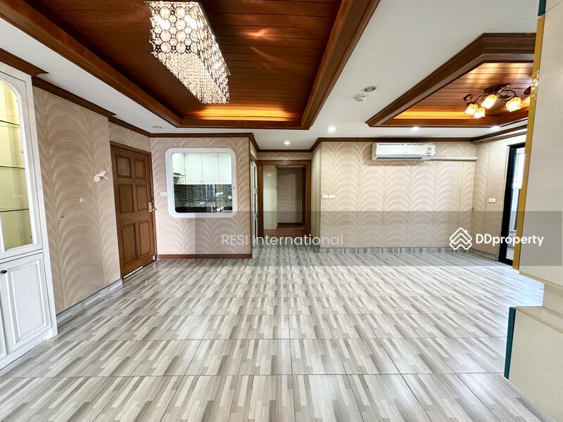 For Sale - Siphaya River View Condominium, Bangkok