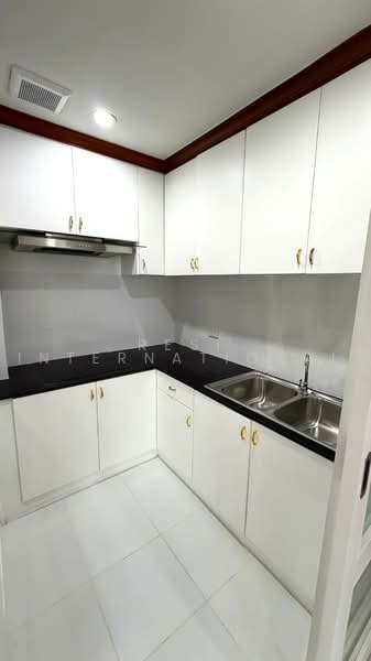Siphaya River View Condominium, Bangkok, 108 Yotha Road, Talat Noi, Samphanthawong, Bangkok, 3 Bedrooms, 124 sqm, Condo For Sale, by RESI International, 11896477 - DDproperty.com