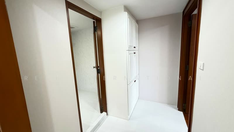 Siphaya River View Condominium : สี่พระยา ริเวอร์วิว คอนโดมิเนียม, กรุงเทพ, 108 ถนน โยธา, ตลาดน้อย, สัมพันธวงศ์, กรุงเทพ, 124 ตร.ม., คอนโด ขาย, โดย RESI International, 11896477 - DDproperty.com