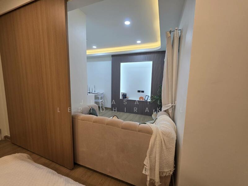A Space Asoke-Ratchada, Bangkok, 624 Asoke-Dindaeng Road, Din Daeng, Din Daeng, Bangkok, 1 Bedroom, 36 sqm, Condo For Sale, by Jirasate Lertdhirakul, 11896479 - DDproperty.com