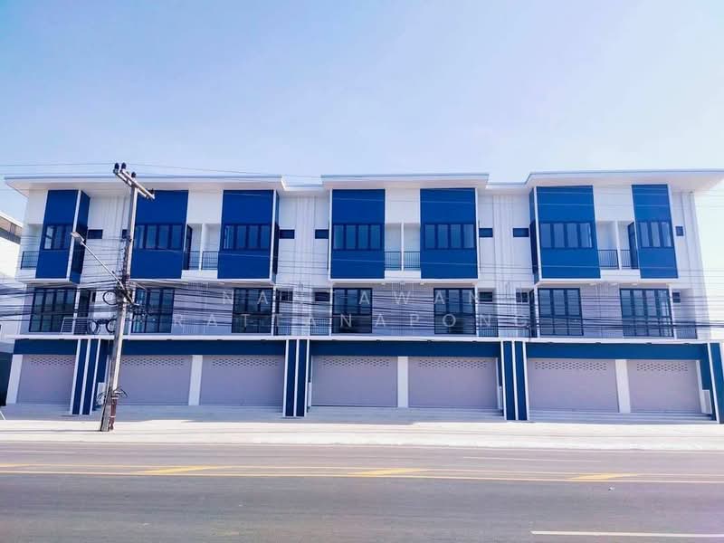 For Rent - 3 story building near Pibulsongkram Rajabhat University, Phitsanulok, Phitsanulok