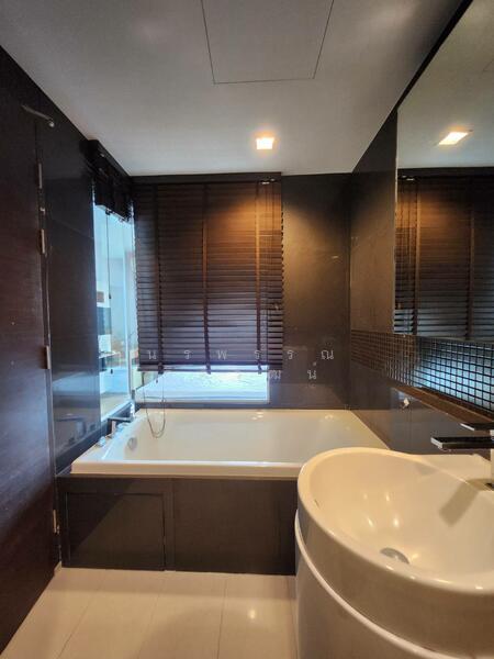 Rhythm Sathorn : ริทึ่ม สาทร, กรุงเทพ, 141 ซอยสาทร 21, ยานนาวา, สาทร, กรุงเทพ, 45 ตร.ม., คอนโด ให้เช่า, โดย นรพรรณ กิติวัฒน์, 11896728 - DDproperty.com