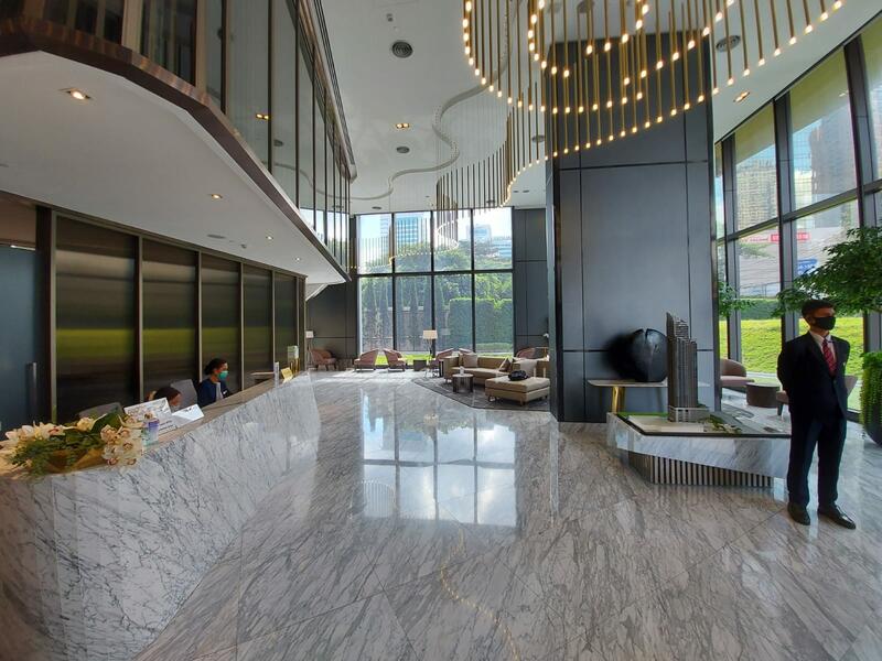 The Esse at Singha Complex, Bangkok, 1788 New Petchaburi Rd, Khlongtoei Nua, Watthana, Bangkok, 1 Bedroom, 35 sqm, Condo For Rent, by Eric Fu, 11897555 - DDproperty.com