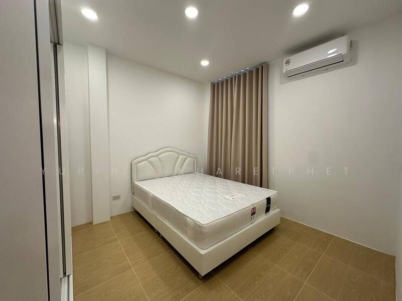 Townhouse for sale, Chon Buri (Pattaya), Nong Pru, Bang Lamung (Pattaya), Chon Buri (Pattaya), 4 Bedrooms, 170 sqm, Townhouse For Sale, by Yupin Sikharetphet, 11897559 - DDproperty.com