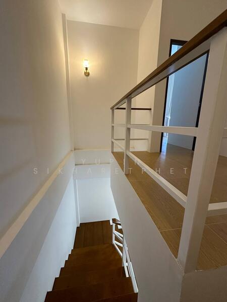 Townhouse for sale, Chon Buri (Pattaya), Nong Pru, Bang Lamung (Pattaya), Chon Buri (Pattaya), 4 Bedrooms, 170 sqm, Townhouse For Sale, by Yupin Sikharetphet, 11897559 - DDproperty.com