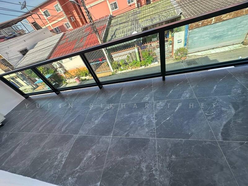 Townhouse for sale, Chon Buri (Pattaya), Nong Pru, Bang Lamung (Pattaya), Chon Buri (Pattaya), 4 Bedrooms, 170 sqm, Townhouse For Sale, by Yupin Sikharetphet, 11897559 - DDproperty.com