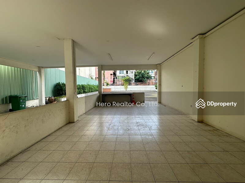 For Rent - For Rent Bangkok Home Office Phahon Yothin Road BTS Phahon Yothin 24 Chatuchak BRE23222, Bangkok