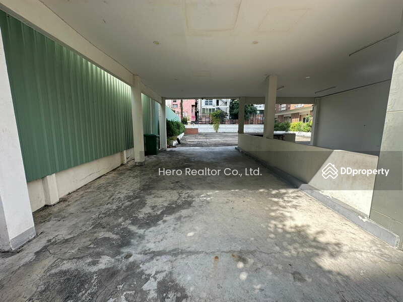 For Rent - For Rent Bangkok Home Office Phahon Yothin Road BTS Phahon Yothin 24 Chatuchak BRE23222, Bangkok