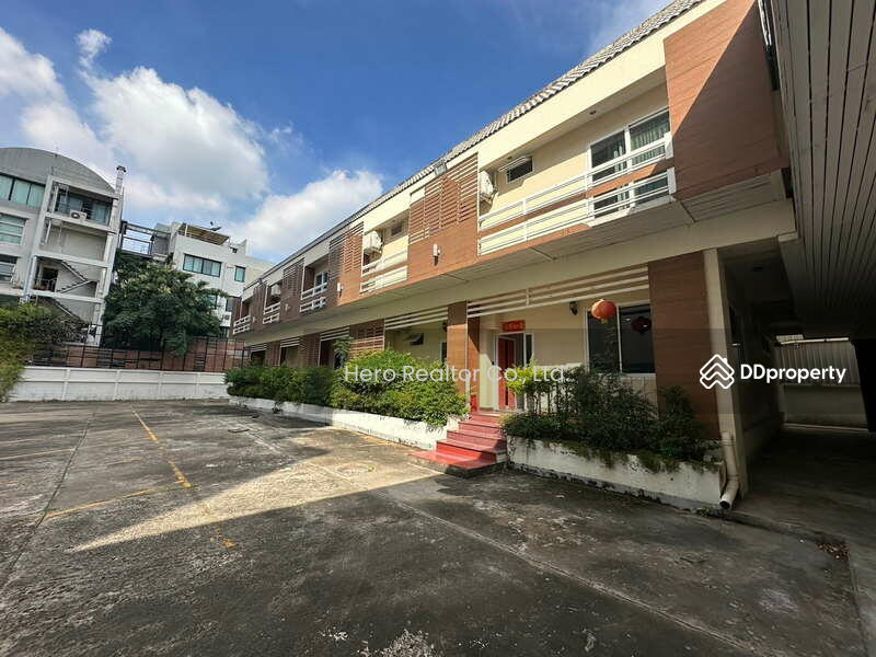 For Rent - For Rent Bangkok Home Office Phahon Yothin Road BTS Phahon Yothin 24 Chatuchak BRE23222, Bangkok