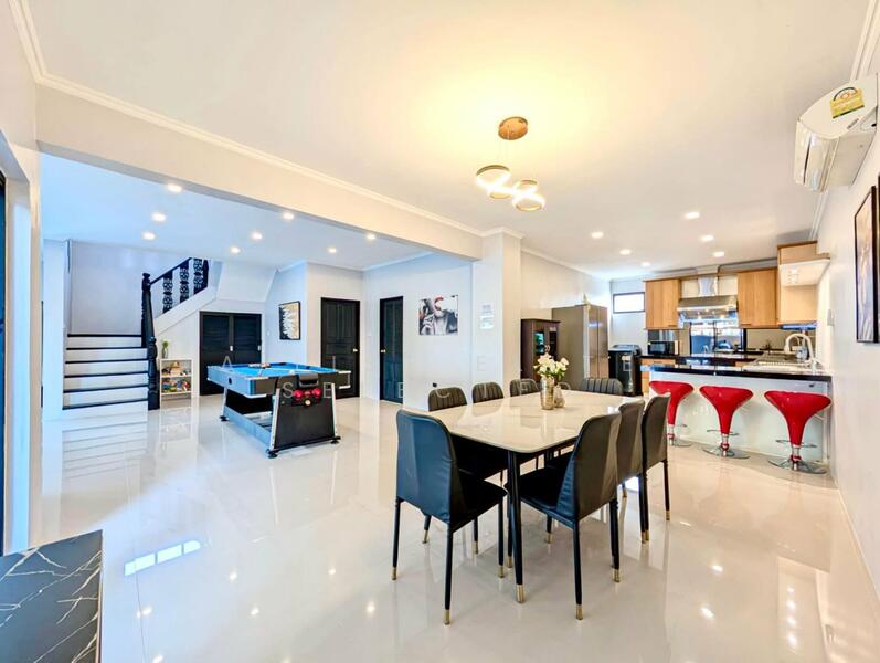 Pool Villa for Rent - Nurn Plub Wan, Pattaya, Chon Buri (Pattaya), Na Kloe, Bang Lamung (Pattaya), Chon Buri (Pattaya), 5 Bedrooms, 350 sqm, Villa For Sale, by A LIST ELITE SELECTED, 11897691 - DDproperty.com