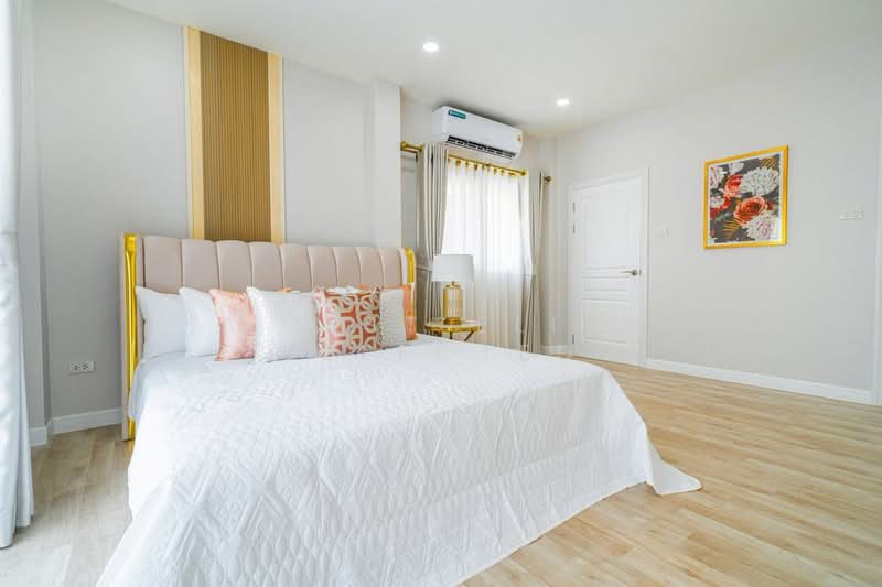 House near Terminal 21 Shopping Mall, , 5 Bedrooms, 320 sqm, Single Detached House For Sale, by A LIST ELITE SELECTED, 11898527 - DDproperty.com