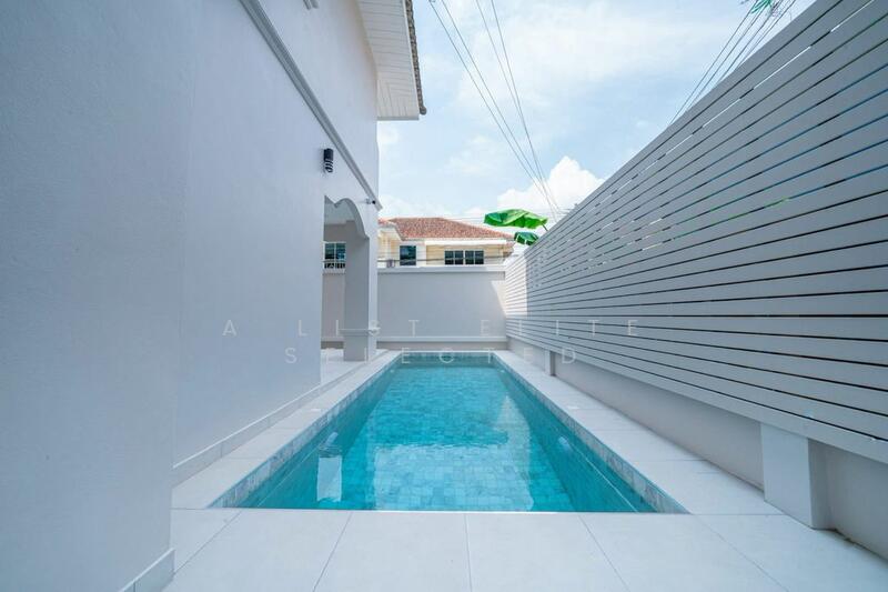 House near Terminal 21 Shopping Mall, , 5 Bedrooms, 320 sqm, Single Detached House For Sale, by A LIST ELITE SELECTED, 11898527 - DDproperty.com