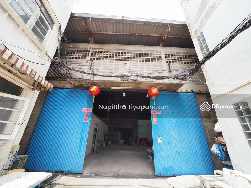 ให้เช่า - โกดัง 280ตรม. บนถนนสาธุประดิษฐ์ สำหรับเก็บสินค้าและประกอบกิจการ รถคอนเทนเนอร์เข้าออกสะดวก, กรุงเทพ