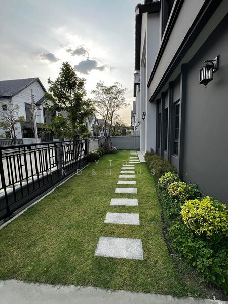 Centro Bangna : เซนโทร บางนา, สมุทรปราการ, 111 ซอย3, บางแก้ว, บางพลี, สมุทรปราการ, 303 ตร.ม., บ้านเดี่ยว ให้เช่า, โดย YTD Land&houses Real Estate Agency, 11898921 - DDproperty.com