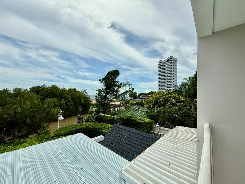 Grand Florida Beachfront : แกรนด์ ฟลอริด้า บีชฟร้อนท์, ชลบุรี, ซอยนาจอมเทียน 14, นาจอมเทียน, สัตหีบ, ชลบุรี, 101 ตร.ม., คอนโด ขาย, โดย A LIST ELITE SELECTED, 11899241 - DDproperty.com