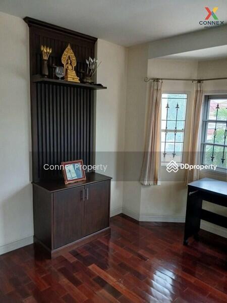 For Sale - Warapirom Watcharaphol, Bangkok