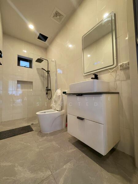 New luxury house in Huai Yai, Chon Buri (Pattaya), Huai Yai, Bang Lamung (Pattaya), Chon Buri (Pattaya), 4 Bedrooms, 337 sqm, Single Detached House For Sale, by A LIST ELITE SELECTED, 11899802 - DDproperty.com