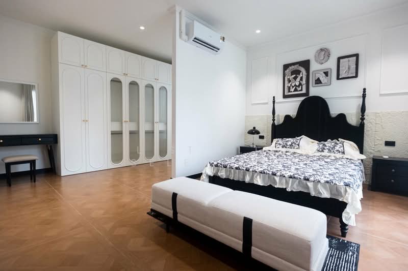 Luxury Pool Villa in Prime Location, , 6 Bedrooms, 320 sqm, Villa For Sale, by A LIST ELITE SELECTED, 11899833 - DDproperty.com