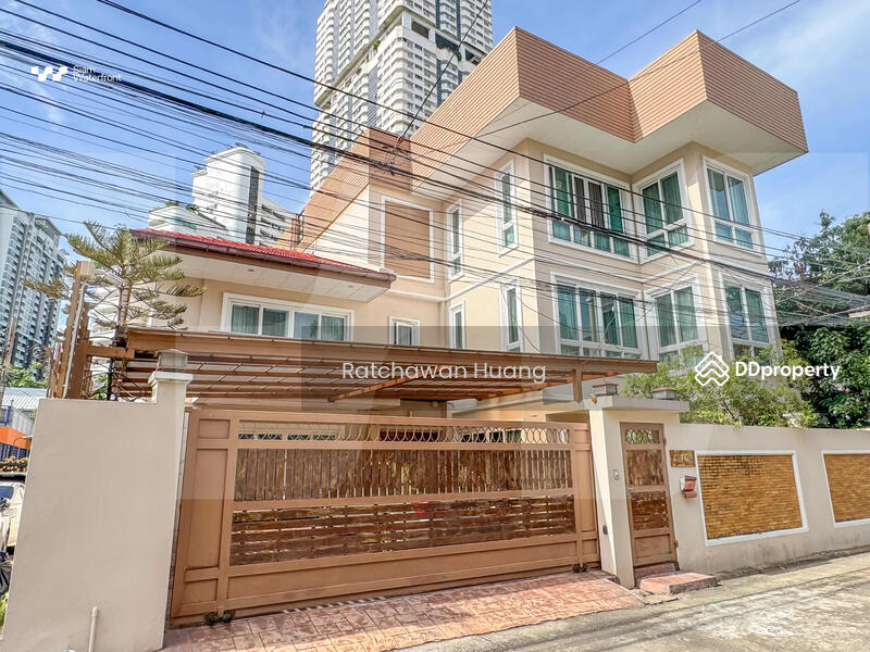 For Sale - Sukhumvit 26, Bangkok