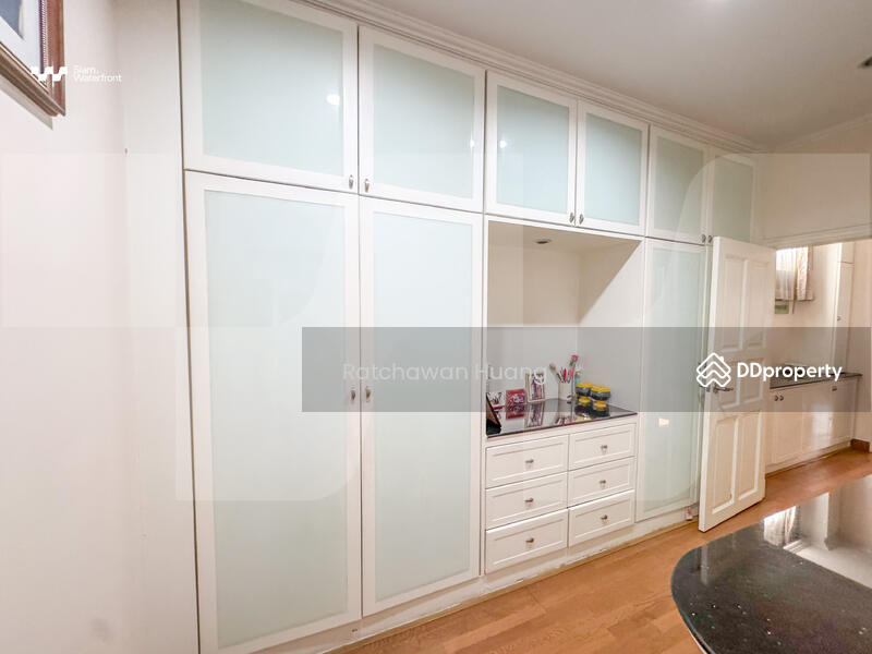 For Sale - Sukhumvit 26, Bangkok