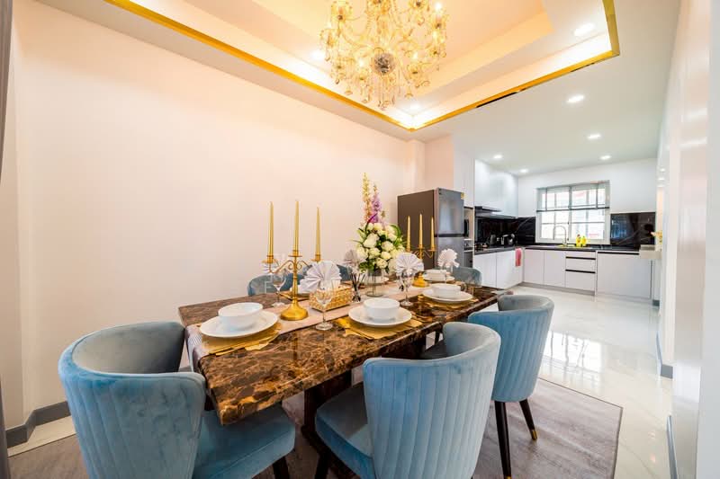 Pattaya Pool Villa near Sukhumvit Road, Chon Buri (Pattaya), Huai Yai, Bang Lamung (Pattaya), Chon Buri (Pattaya), 4 Bedrooms, 350 sqm, Villa For Sale, by A LIST ELITE SELECTED, 11899892 - DDproperty.com