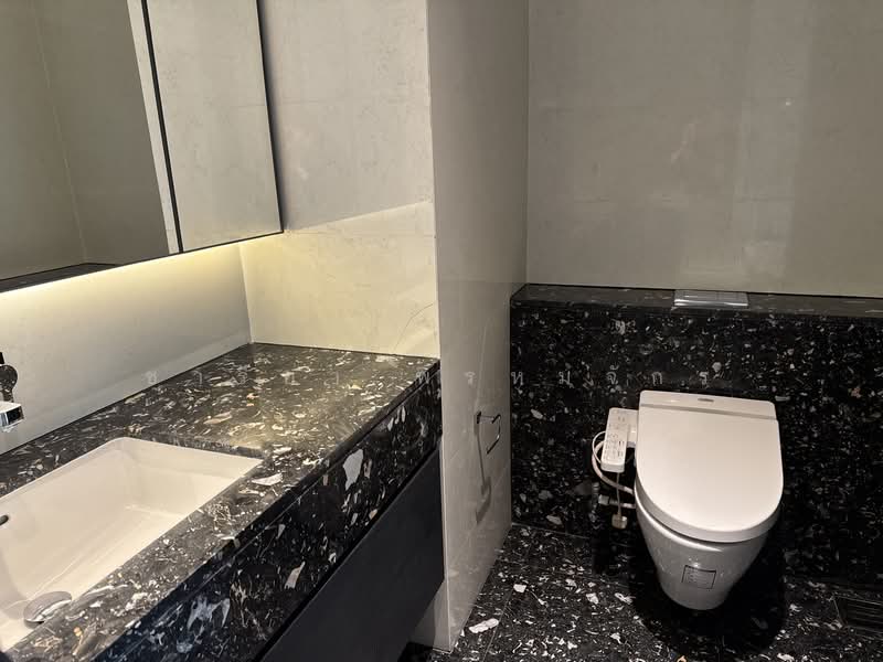 BEATNIQ Sukhumvit 32, Bangkok, Soi Sukhumvit 32, Sukhumvit Road, Khong Tan, Khlong Toei, Bangkok, 1 Bedroom, 58 sqm, Condo For Sale, by ชารียา พรหมจักร, 11900139 - DDproperty.com