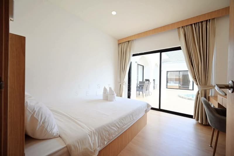 Venice Pool Villa - Ideal for Living or Business, Chon Buri (Pattaya), Huai Yai, Bang Lamung (Pattaya), Chon Buri (Pattaya), 4 Bedrooms, 225 sqm, Villa For Rent, by A LIST ELITE SELECTED, 11900178 - DDproperty.com