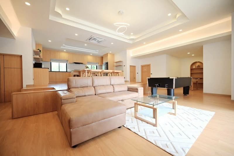 Venice Pool Villa - Ideal for Living or Business, Chon Buri (Pattaya), Huai Yai, Bang Lamung (Pattaya), Chon Buri (Pattaya), 4 Bedrooms, 225 sqm, Villa For Rent, by A LIST ELITE SELECTED, 11900178 - DDproperty.com