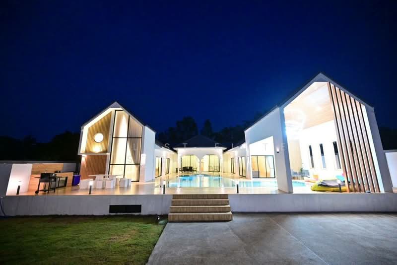 Venice Pool Villa - Ideal for Living or Business, , 4 Bedrooms, 225 sqm, Villa For Sale, by A LIST ELITE SELECTED, 11900182 - DDproperty.com