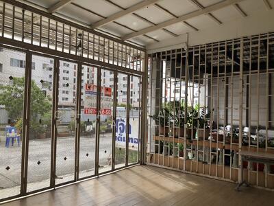 ขาย - ตึกแถว2คูหาสวย โซนคอนโดถนอมมิตร ใกล้ตลาดและรถไฟฟ้าสีชมพู ราคาถูกจริง, กรุงเทพ