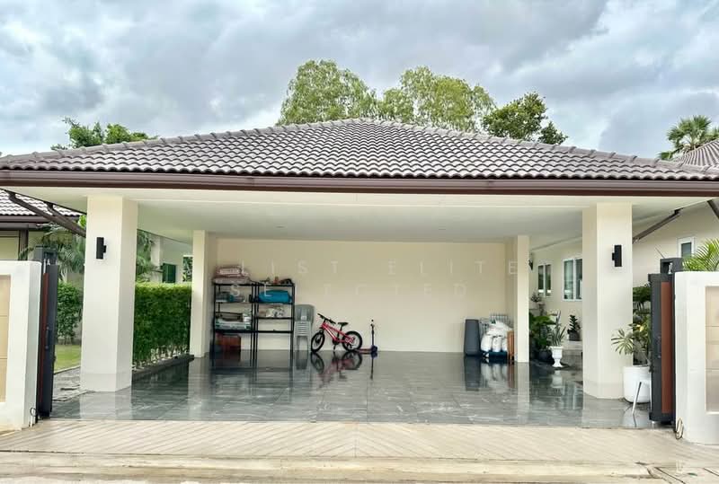 Luxury Detached House - New Pool Villa near Huai Yai, Pattaya, Chon Buri (Pattaya), Huai Yai, Bang Lamung (Pattaya), Chon Buri (Pattaya), 6 Bedrooms, 215 sqm, Villa For Sale, by A LIST ELITE SELECTED, 11900493 - DDproperty.com