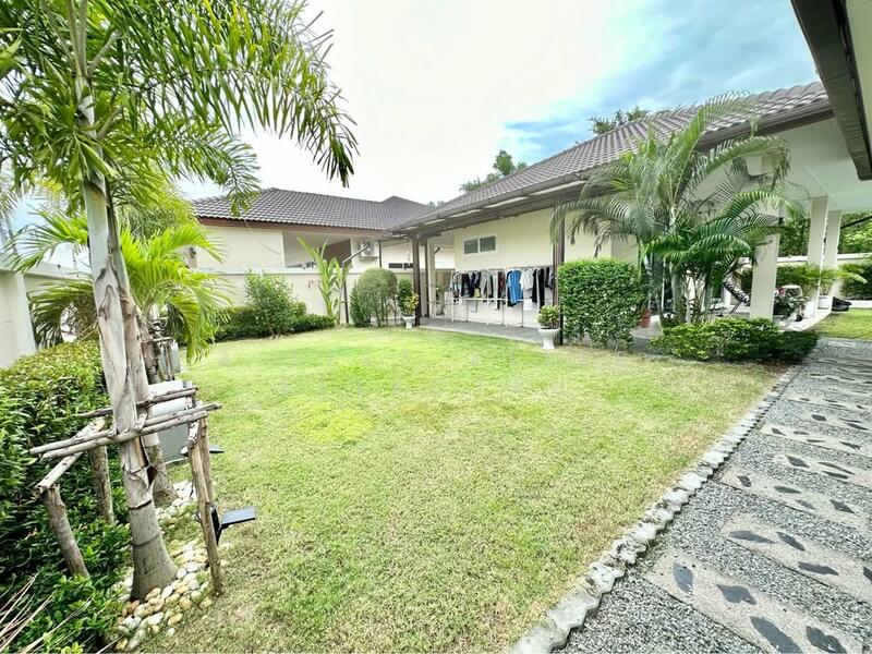 Luxury Detached House - New Pool Villa near Huai Yai, Pattaya, Chon Buri (Pattaya), Huai Yai, Bang Lamung (Pattaya), Chon Buri (Pattaya), 6 Bedrooms, 215 sqm, Villa For Sale, by A LIST ELITE SELECTED, 11900493 - DDproperty.com