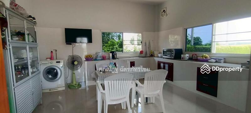 For Sale - For sale: Rice trading business with buildings, 4-2-33 rai, Suphan Buri Province, Suphan Buri