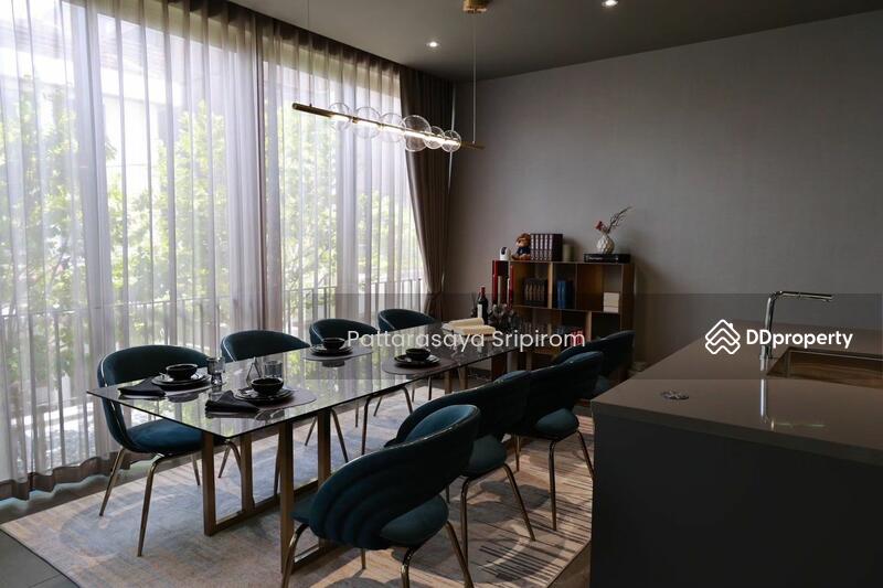 ขาย - 4-Br House in Don Mueang (2104180), กรุงเทพ