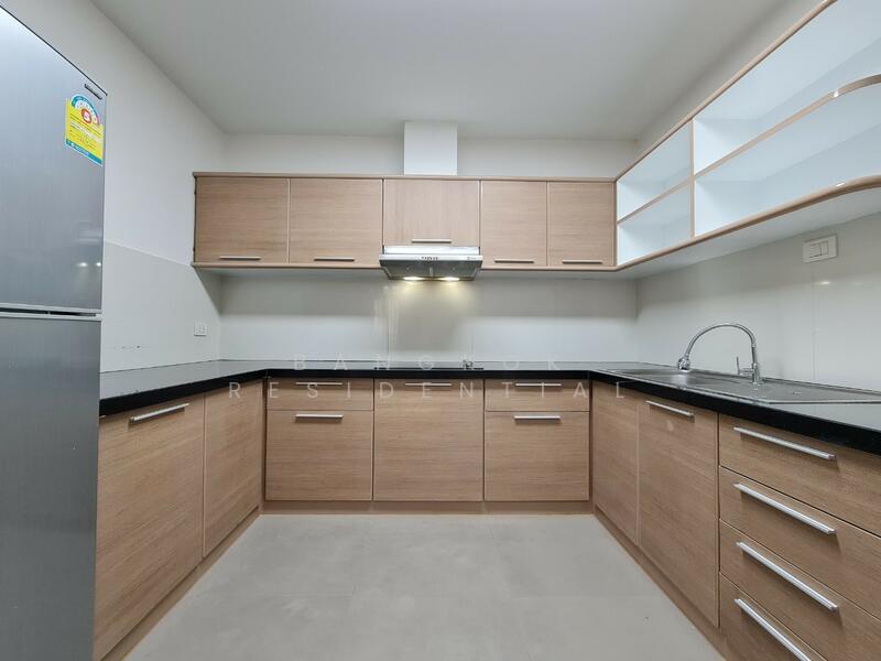 Baan Suanpetch : บ้านสวนเพชร คอนโดมิเนียม, กรุงเทพ, 18 ซอยสุขุมวิท 39, คลองตันเหนือ, วัฒนา, กรุงเทพ, 130 ตร.ม., คอนโด ให้เช่า, โดย Bangkok Residential, 11901159 - DDproperty.com