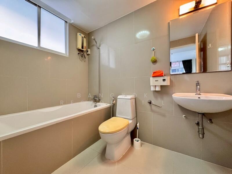 Townhouse, Bangkok, Sukhumvit 31, Khlong Tan Nua, Watthana, Bangkok, 4 Bedrooms, 350 sqm, Townhouse For Rent, by Bangkok Residential, 11901224 - DDproperty.com
