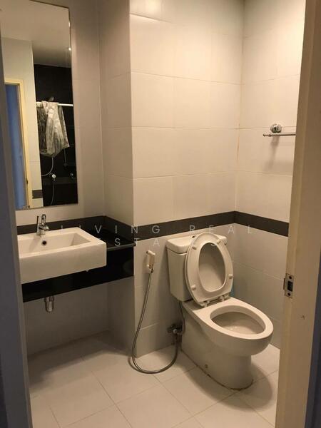 A Space Sukhumvit 77, Bangkok, 2345 Sukhumvit 77 Road, Suan Luang, Bangkok, 1 Bedroom, 37 sqm, Condo For Rent, by Living Real Estates, 11901387 - DDproperty.com