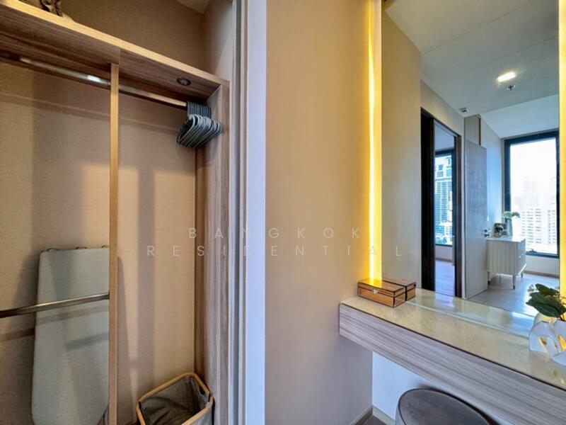 The Esse Asoke, Bangkok, 333 Soi Sukhumvit 21, Sukhumvit Road, Khlongtoei Nua, Watthana, Bangkok, 1 Bedroom, 46 sqm, Condo For Rent, by Bangkok Residential, 11901594 - DDproperty.com
