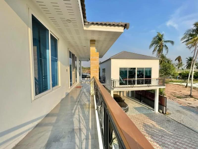 Luxury Detached House with Private Pool - Near Chak Ang Reservoir, , 4 Bedrooms, 400 sqm, Single Detached House For Sale, by A LIST ELITE SELECTED, 11901601 - DDproperty.com