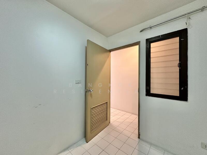 Baan Thai Living Ekkamai, Bangkok, 40 Soi Pridi Banomyong 31, Khlong Tan Nua, Watthana, Bangkok, 2 Bedrooms, 185 sqm, Condo For Rent, by Bangkok Residential, 11901693 - DDproperty.com